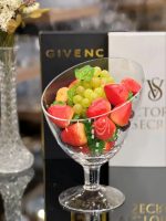 ظرف سرو پایه دار طرح دهانه کج konik برند آلگراگلس alegraglass کد kon001